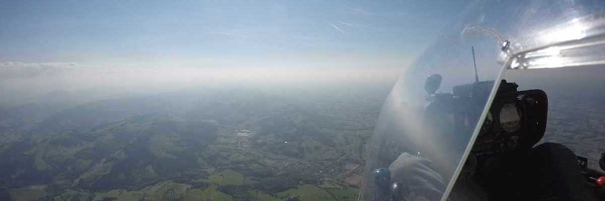 Flugwegposition um 13:56:00: Aufgenommen in der Nähe von Ybbsitz, 3341, Österreich in 1853 Meter